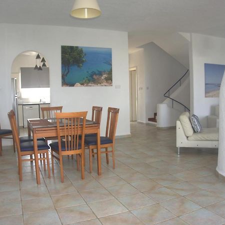 Sky Villa Paphos ภายนอก รูปภาพ